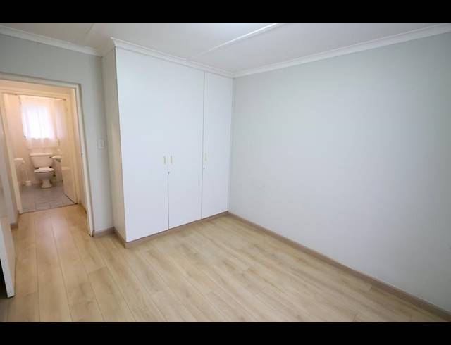 2 BEDROOM PROPERTY TO RENT IN LOERIE PARK